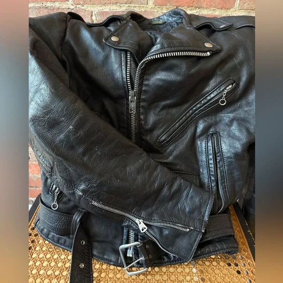 Classic Black Leather Biker Jacket - Women's - Picture 3 of 5